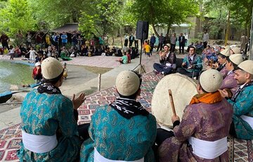 برگزاری جشنواره فرهنگی در روستای بیشه خرم‌آباد 