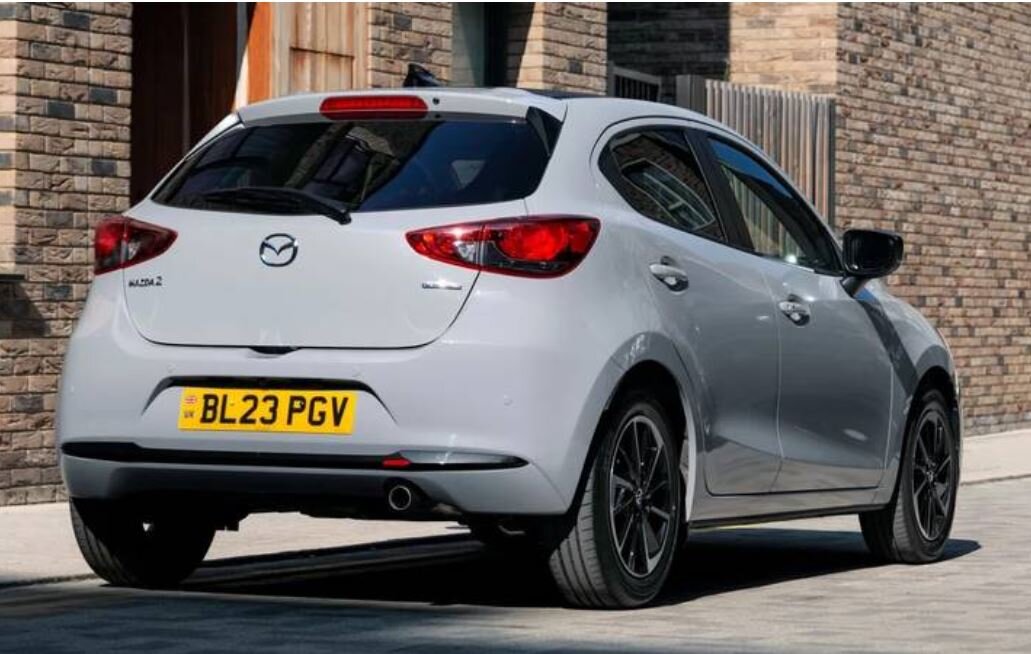 خودروی هاچبک جان سخت ژاپنی به ایران میآید؟/ عکس