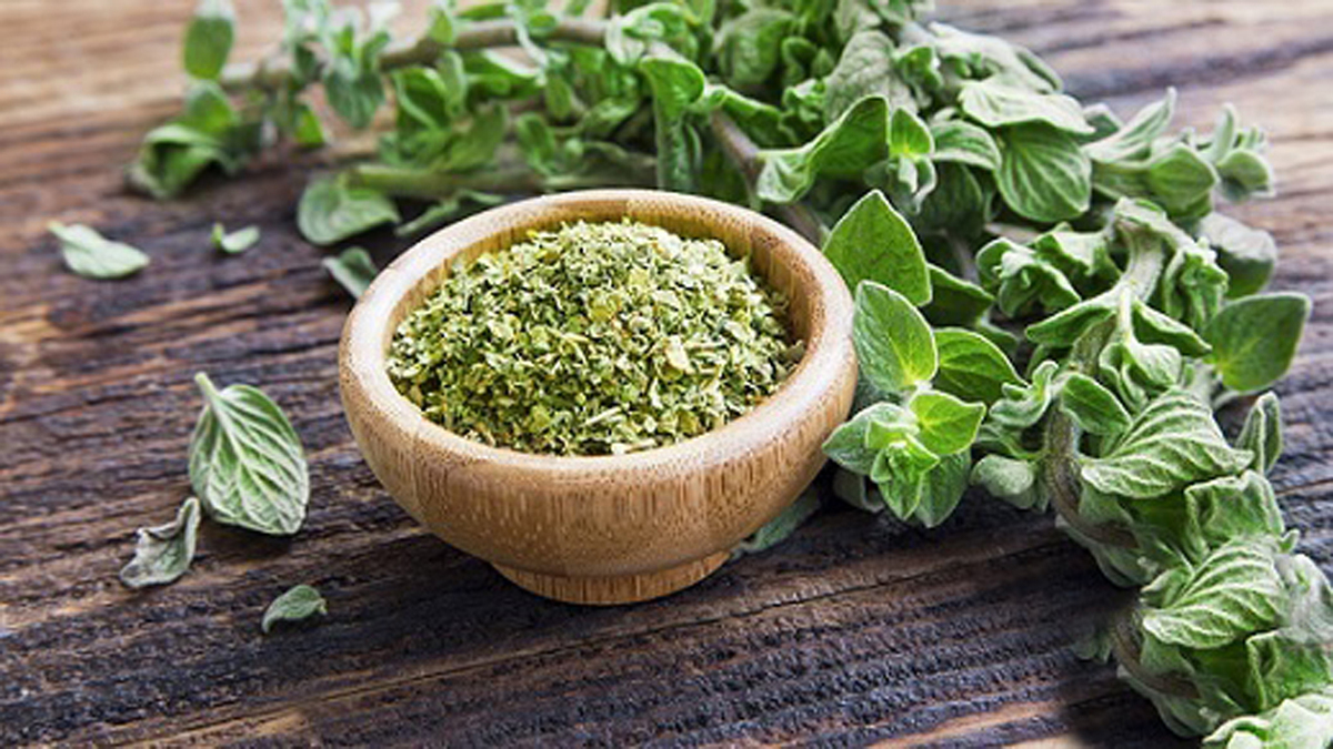 التهاب معده و روده را با این سبزی برطرف کنید