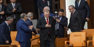 حضور ۲۱ رئیس جمهور و ۱۳ نخست‌وزیر در تحلیف اردوغان
