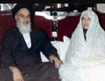 عاشقانههای «روح الله» / نامه امام خمینی به همسرش: تصدقت شوم؛ الهی قربانت بروم ...