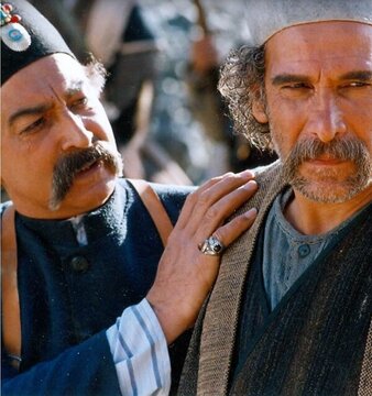 حسین محجوب به باشگاه بدنسازی رفت و صدای محمود پاکنیت ناگهان قطع شد!