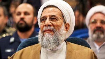رئیس عقیدتی سیاسی ارتش: اگر شبانهروز بابت «زعامت حضرت آقا» سجده کنیم، بازهم کم است / زعامت ایشان دستاوردهای فوقالعاده راهبردی «جهانی» رقم زده