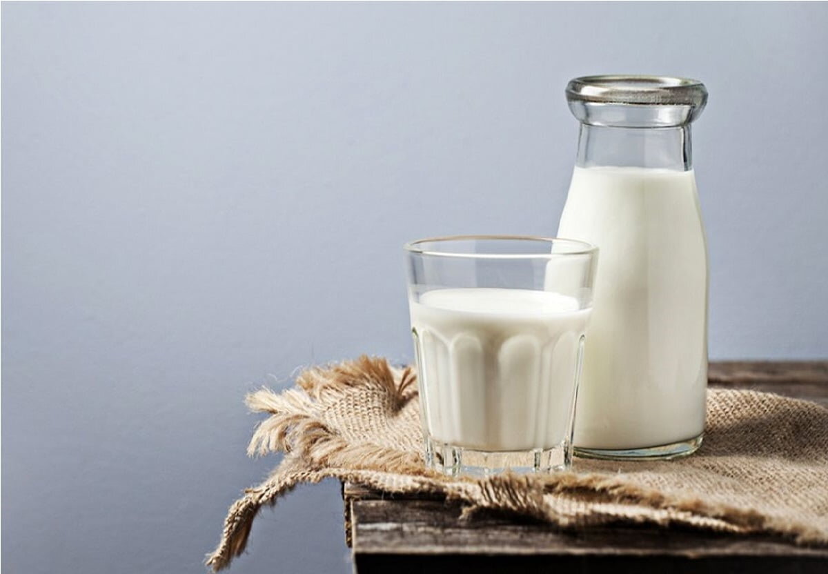جوشاندن شیر مفید است یا مضر؟