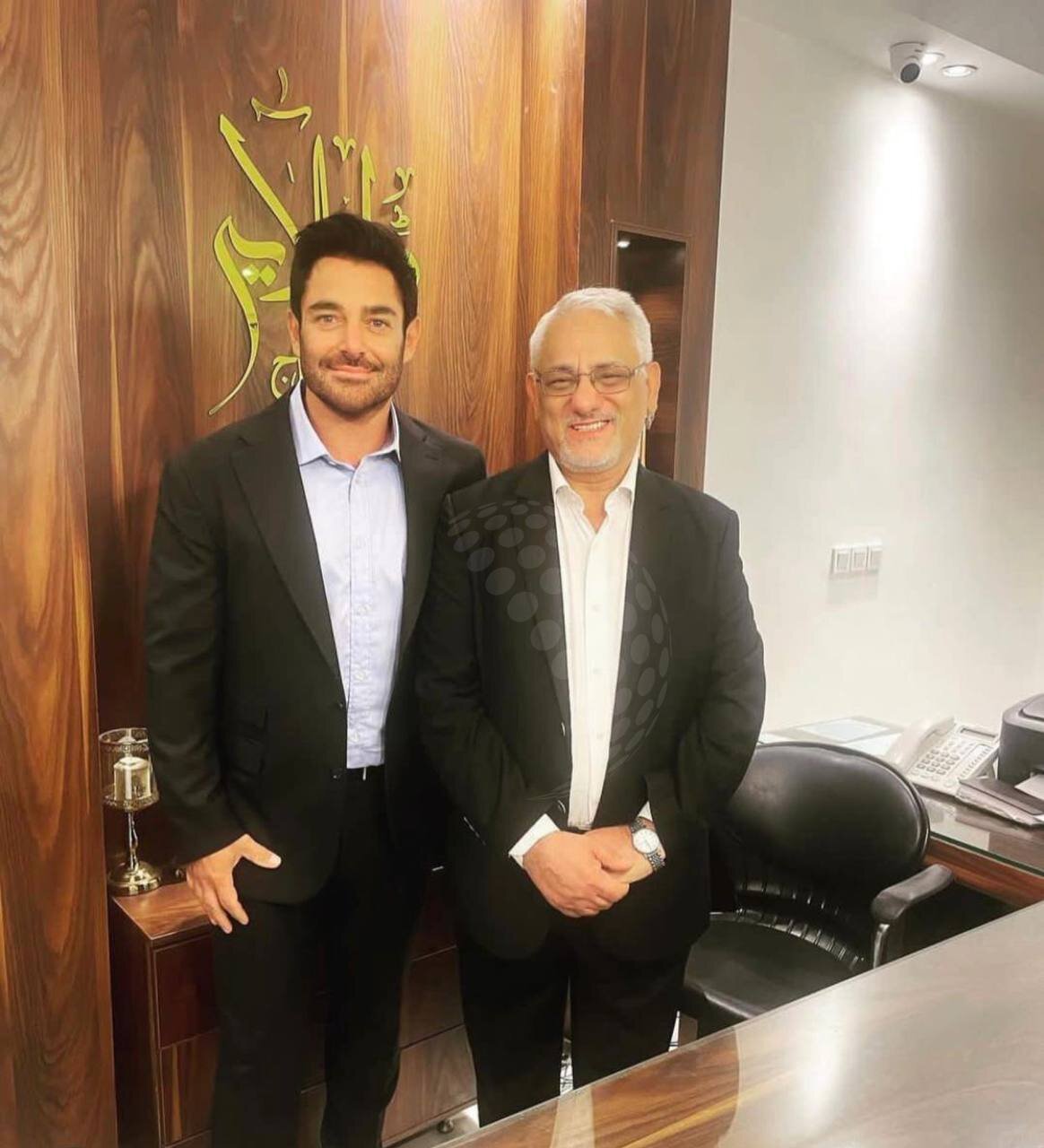 عکس | اولین تصویر محمدرضا گلزار از داخل سالن عقد و محضر ازدواج در پاسداران تهران