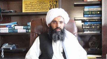 طالبان دو کارمند اداره امر به معروف و نهی از منکر را اخراج کرد/ کسی حق بی‌احترامی به شهروندان را ندارد