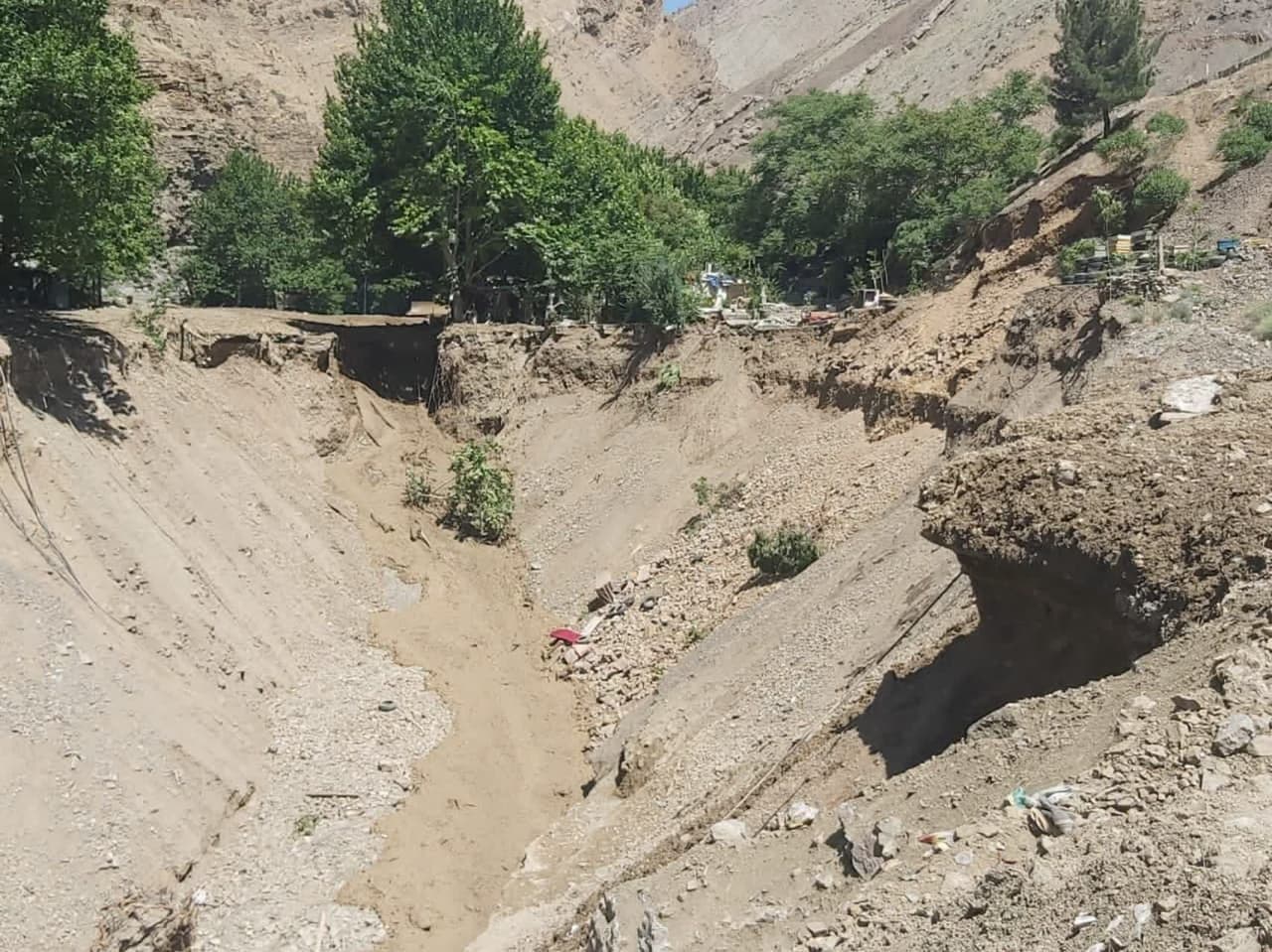 گزارش تصویری_ جاده چالوس بعد سیل و بازدید محرابیان وزیر نیرو و عبداللهی استاندار البرز