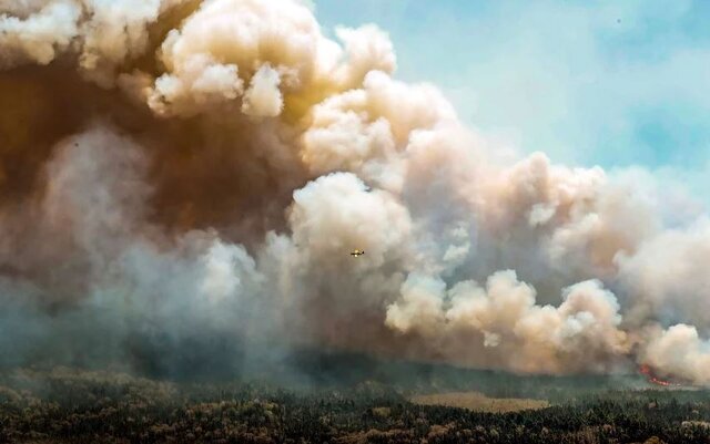 دود آتش‌سوزی‌های جنگلی کانادا به نروژ هم رسید/ عکس
