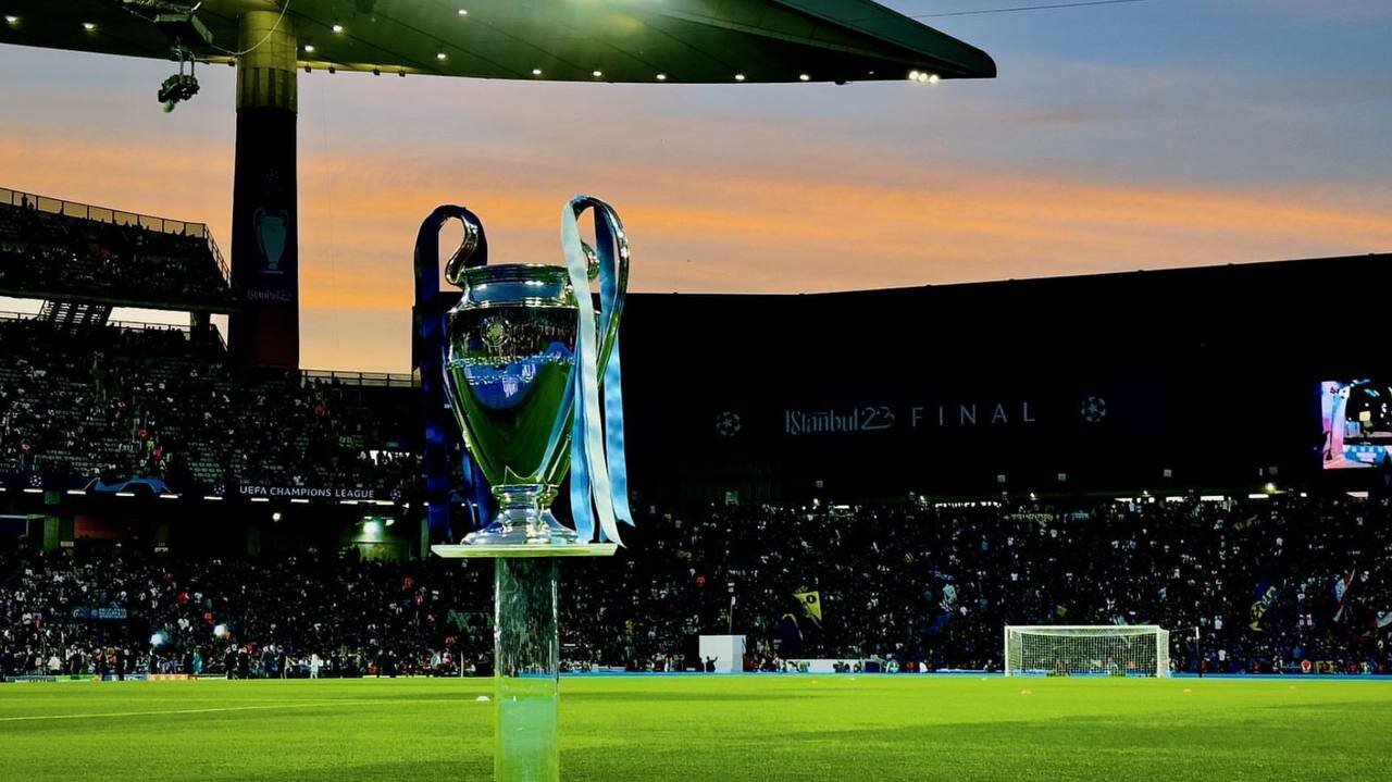 عکس | رونمایی از جام قهرمانی اروپا در استانبول