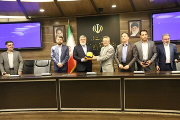 با امضای داورزنی، میزبانی والیبال قهرمانی آسیا به ارومیه واگذار شد