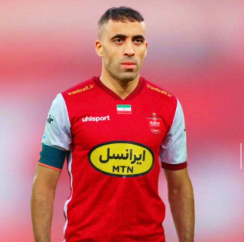 عکس| عبدالرزاق حمدالله در لباس پرسپولیس