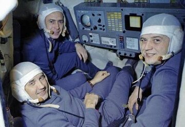 soyuz_11_crew_5_soyuz_11_crew_in_training.jpg