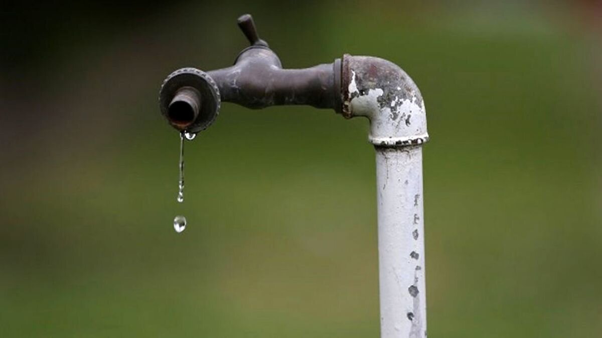 قطعی آب در تهران؛ قرار بود امروز رفع شود اما ادامه دارد/ «۶ تانکر آب برای ضد عفونی و آبگیری ارسال شده است»