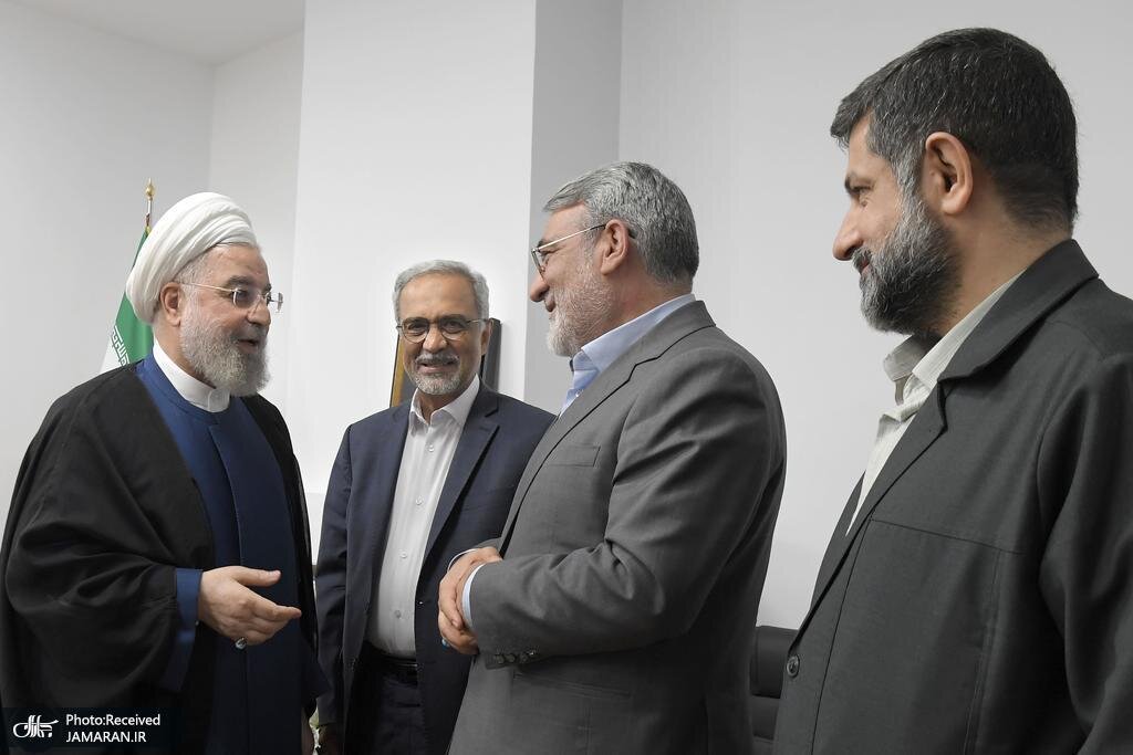 گزارش تصویری دیدار جمعی از استانداران سابق با روحانی