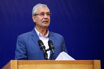 ربیعی: 30 درصد از جامعه بر اساس آمار رسمی در تله فقر گرفتار شده اند ربیعی: 30 درصد از جامعه بر اساس آمار رسمی در تله فقر گرفتار شده اند