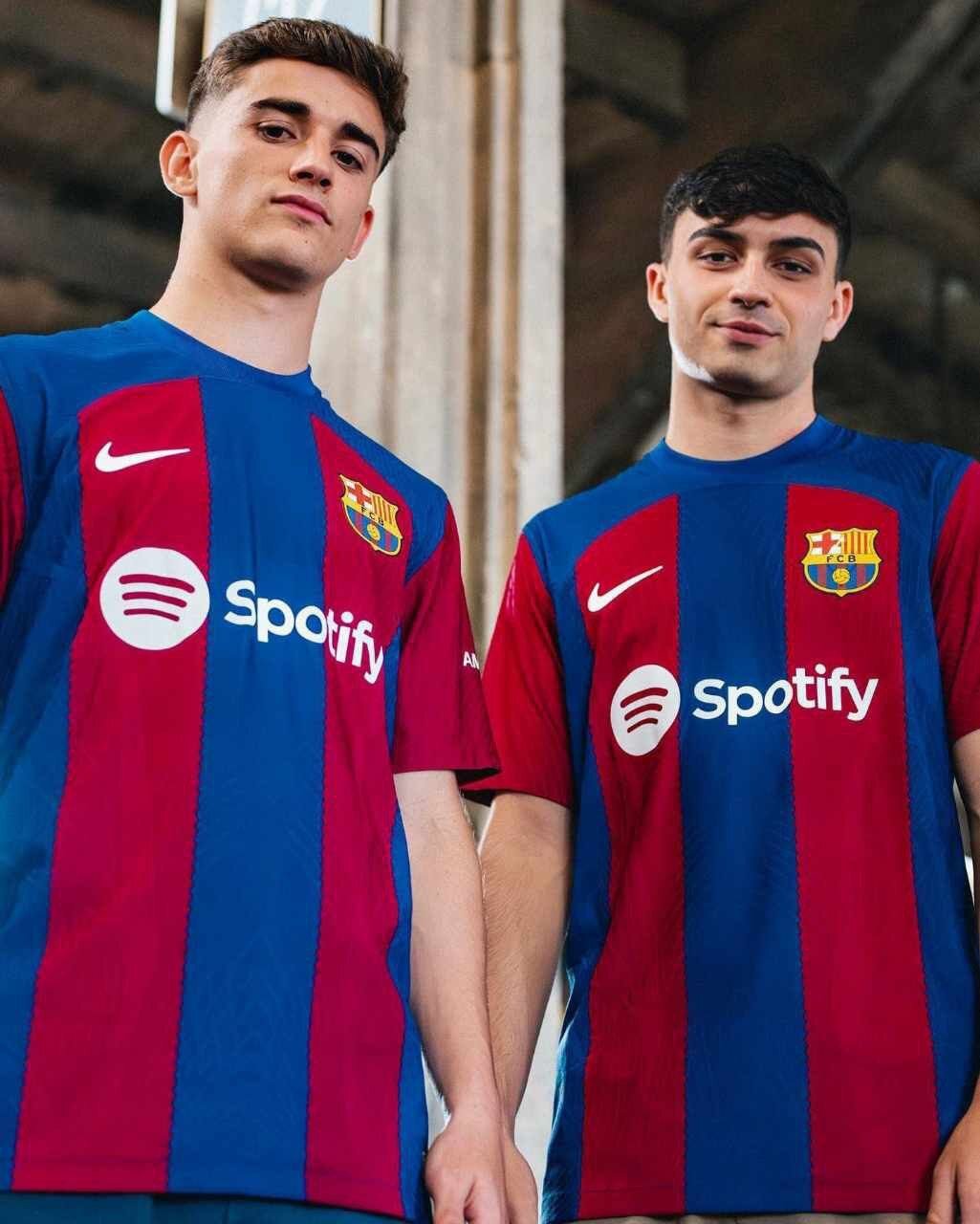 عکس| رونمایی از لباس جدید بارسلونا برای فصل بعد