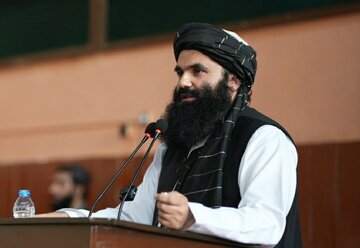 نماز سوال‌برانگیز مقام‌های ارشد طالبان/عکس