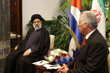 Iranian, Cuban presidents discuss bilateral ties in Havana