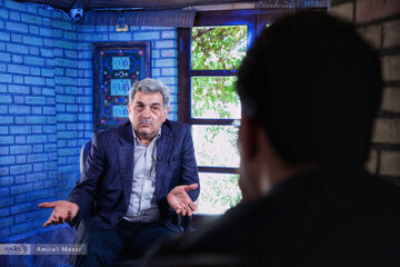 پیروز حناچی در کافه خبر خبرآنلاین