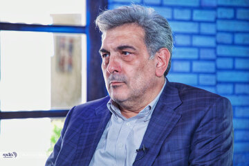 پیروز حناچی در کافه خبر خبرآنلاین