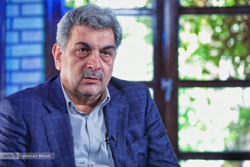 پیروز حناچی در کافه خبر خبرآنلاین