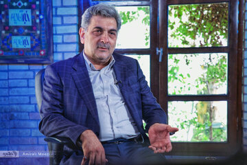 پیروز حناچی در کافه خبر خبرآنلاین