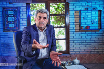 پیروز حناچی در کافه خبر خبرآنلاین