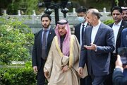 وزیر خارجه عربستان وارد تهران شد/استقبال امیرعبداللهیان از فرحان