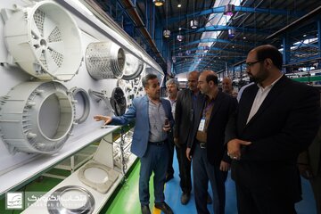 تغییر جایگاه ایران از واردکننده به صادرکننده لوازم خانگی / دولت قانون رفع موانع تولید را عملیاتی کند