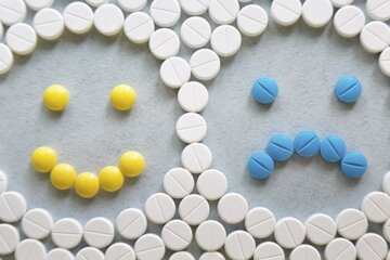 اینفوگرافیک | صدرنشین جدول آمار قرص‌های ضد افسردگی در جهان کدام کشور است!