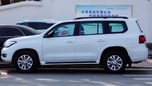 کپی چینی لندکروز به ایران میآید؟/ عکس