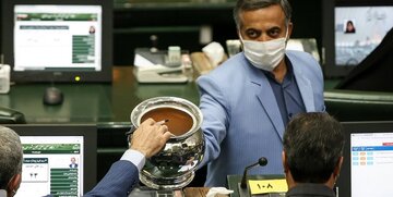 انتقاد نماینده مجلس از رد «طرح شفافیت» در مجمع تشخیص مصلحت انتقاد نماینده مجلس از رد «طرح شفافیت» در مجمع تشخیص مصلحت