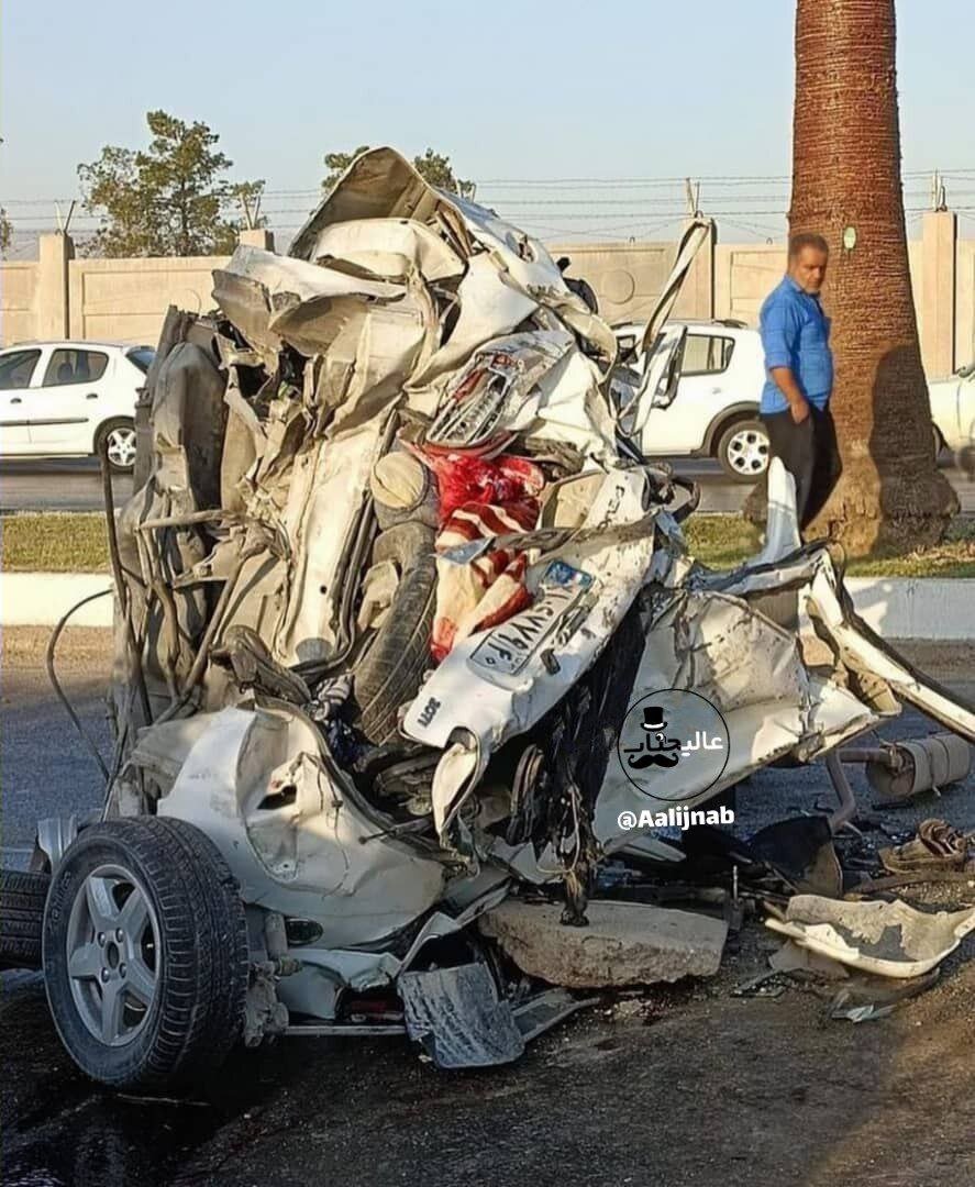 عکس | مچاله شدن هولناک پژو ۲۰۷ بر اثر تصادفی مرگبار در شیراز