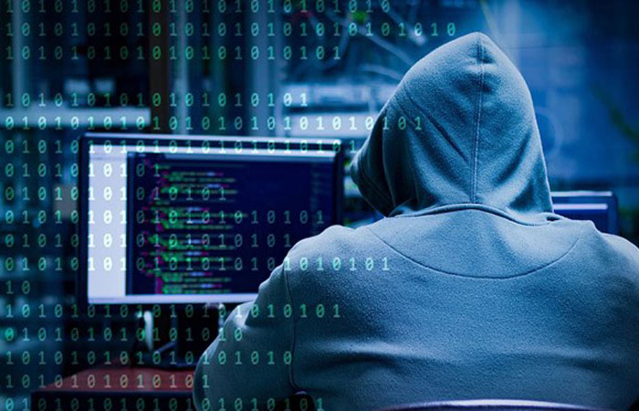 مراقب کلاهبرداران اینترنتی باشید/ قربانیان کلاهبرداری اینترنتی حتما بخوانند