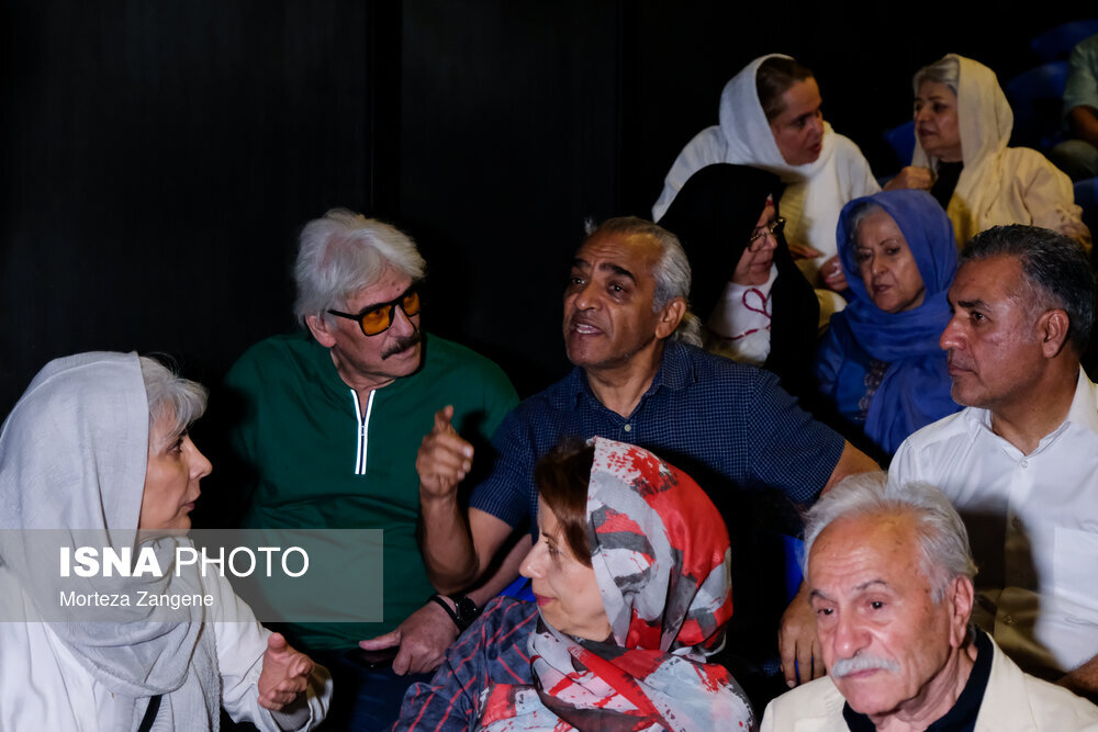 خاطره‌بازی و گردهمایی هنرمندان در سالروز تولد عزت ‌الله انتظامی