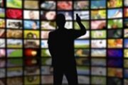 ببینید | انتقاد تند مجری تلویزیون روی آنتن زنده از سریال‌های نمایش خانگی