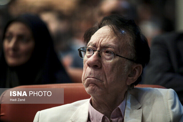 نامور مطلق: تنها آمدم و تنها میروم/ شاهحسینی: رویکردم سلیقهای نیست