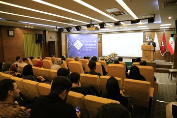 رویداد فیس‌کاپ؛ یک راهبرد برای تربیت نیروی متخصص و توسعه اکوسیستم هوش مصنوعی ایران