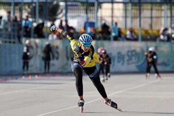 افتخارآفرینی دختر اسکیت سوار چهارمحال وبختیاری در مسابقات کاپ آزاد اسکیت سرعت ایتالیا