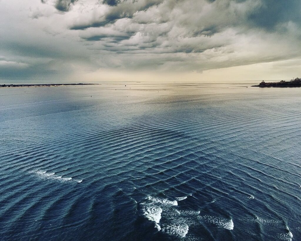 امواج مربعی دریا؛ زیبا اما مرگبار/ عکس