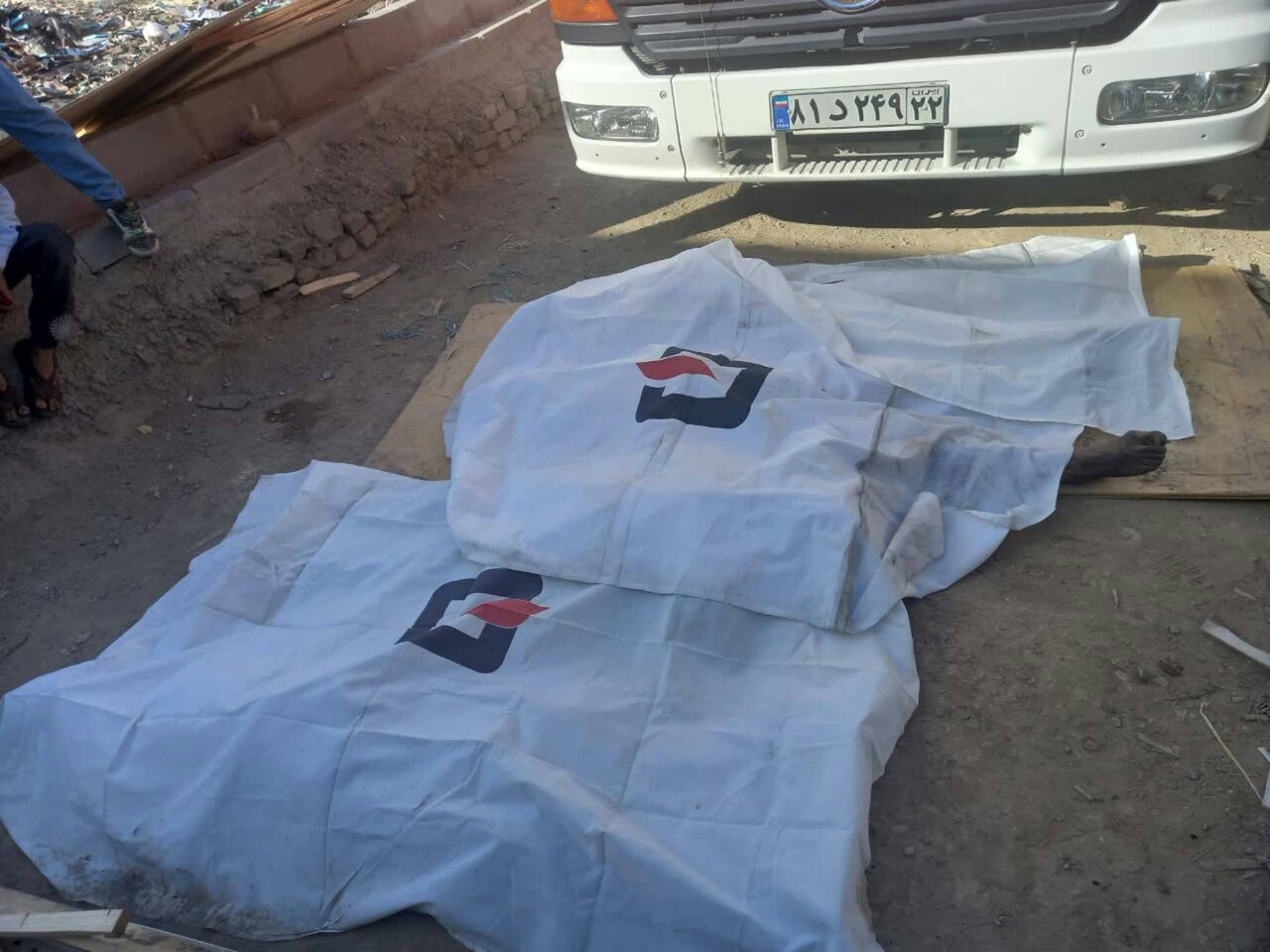 جزئیات آتشسوزی در کارگاه مبلسازی با ۴ فوتی/ عکس