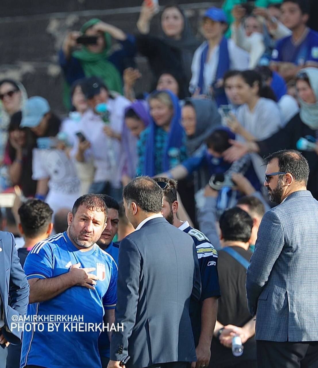 عکس| خوش و بش هانی کُرده با حجت کریمی در تمرین امروز استقلال!