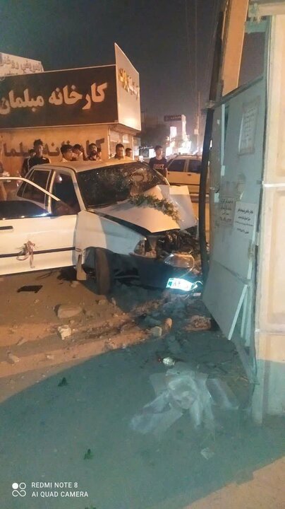 تصادف شدید ماشین عروس شب گذشته در ابتدای جاده کلات مشهد