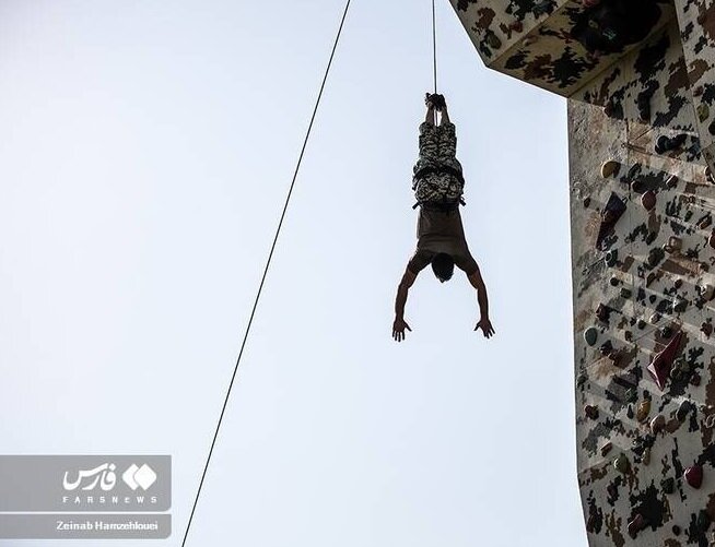 تصاویر خاص نیروهای ویژه ارتش در حال انجام آموزشهای نظامی