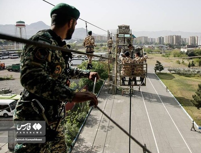 تصاویر خاص نیروهای ویژه ارتش در حال انجام آموزشهای نظامی