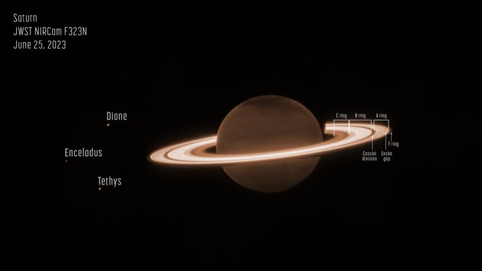 درخشش غیرعادی حلقه‌های زحل از دید تلسکوپ جیمز وب