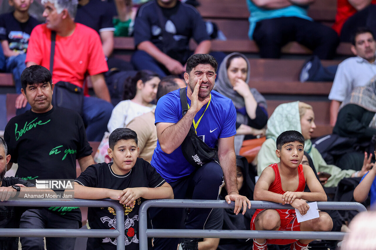 کشتی پهلوانک ها