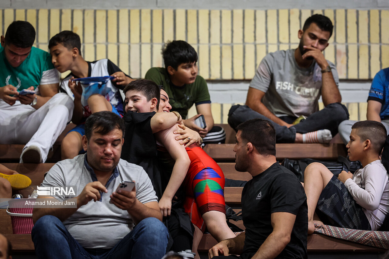 کشتی پهلوانک ها