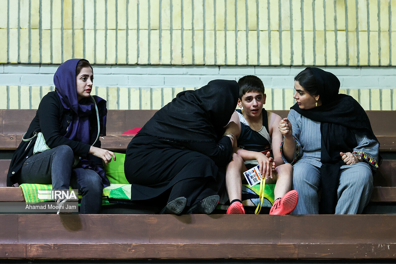 کشتی پهلوانک ها