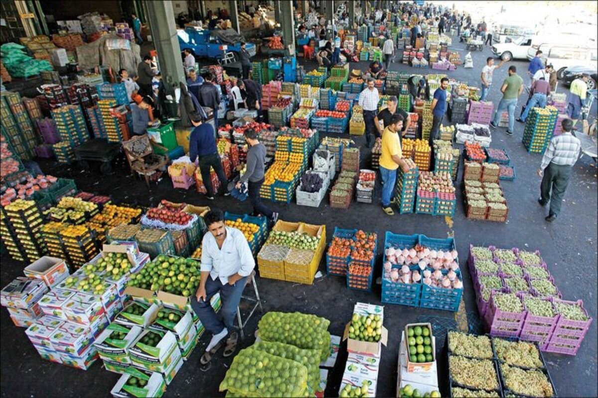کف سود میوه فروشی‌های تهران ۳۵ درصد / شبرنگ ۸۷ هزار تومان